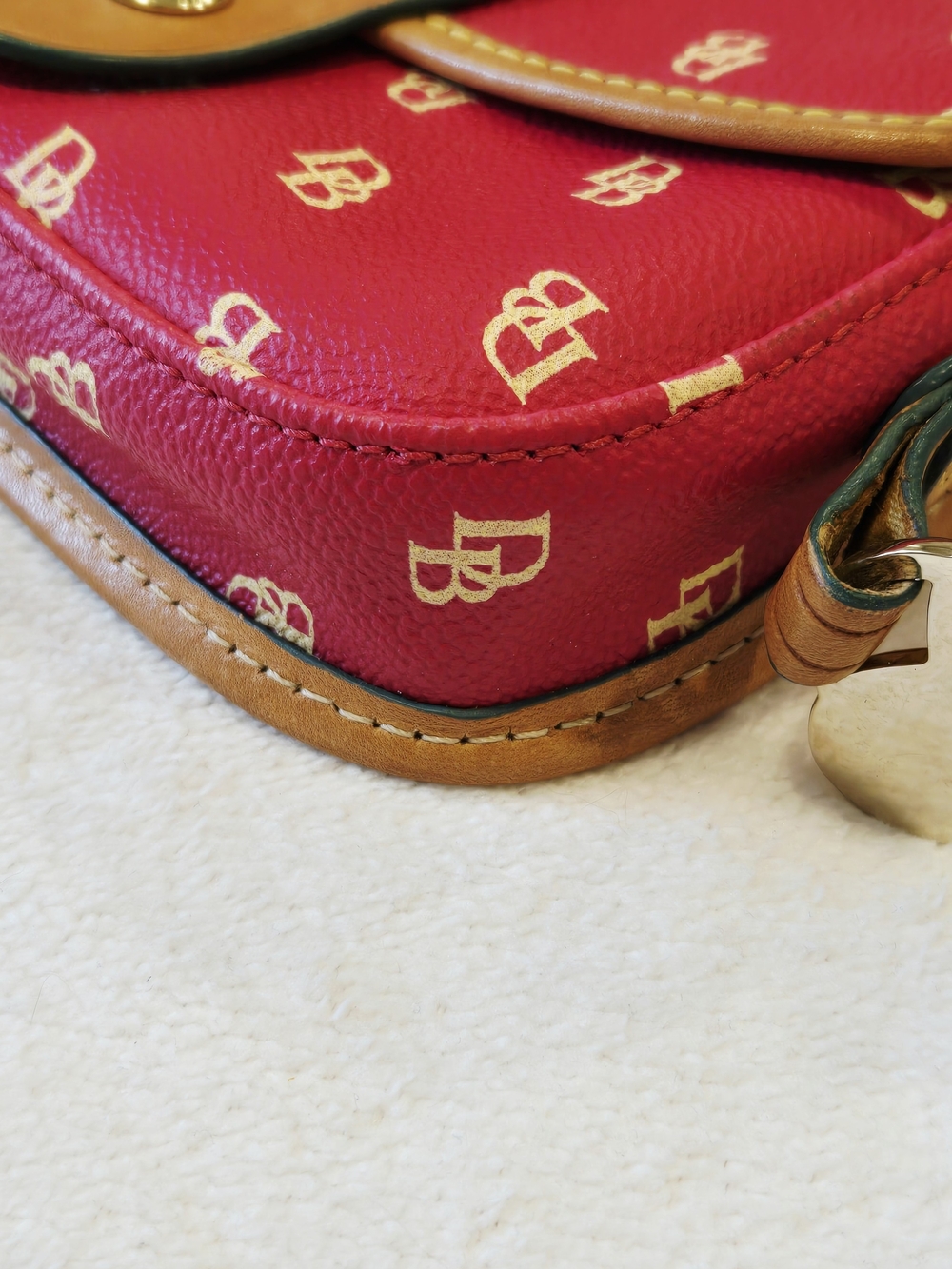 Dooney & Bourke Dark Pink Signature Logo Wristlet with Tan Leather Trim - Picture 4 of 12
